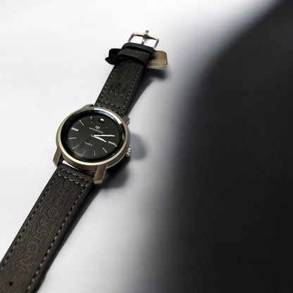 Moonstone Men’s Watch – Brown &amp; Black Leather Strap | Stylish Jeans Look 5 Reviews